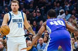 开云体育登录-山西队逆转独行侠，福克斯刷新纪录