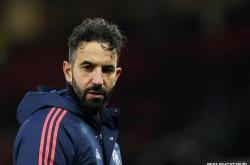 开云sport-瑞典血洗哥伦比亚，布鲁诺·费尔南德斯三分雨点燃全场