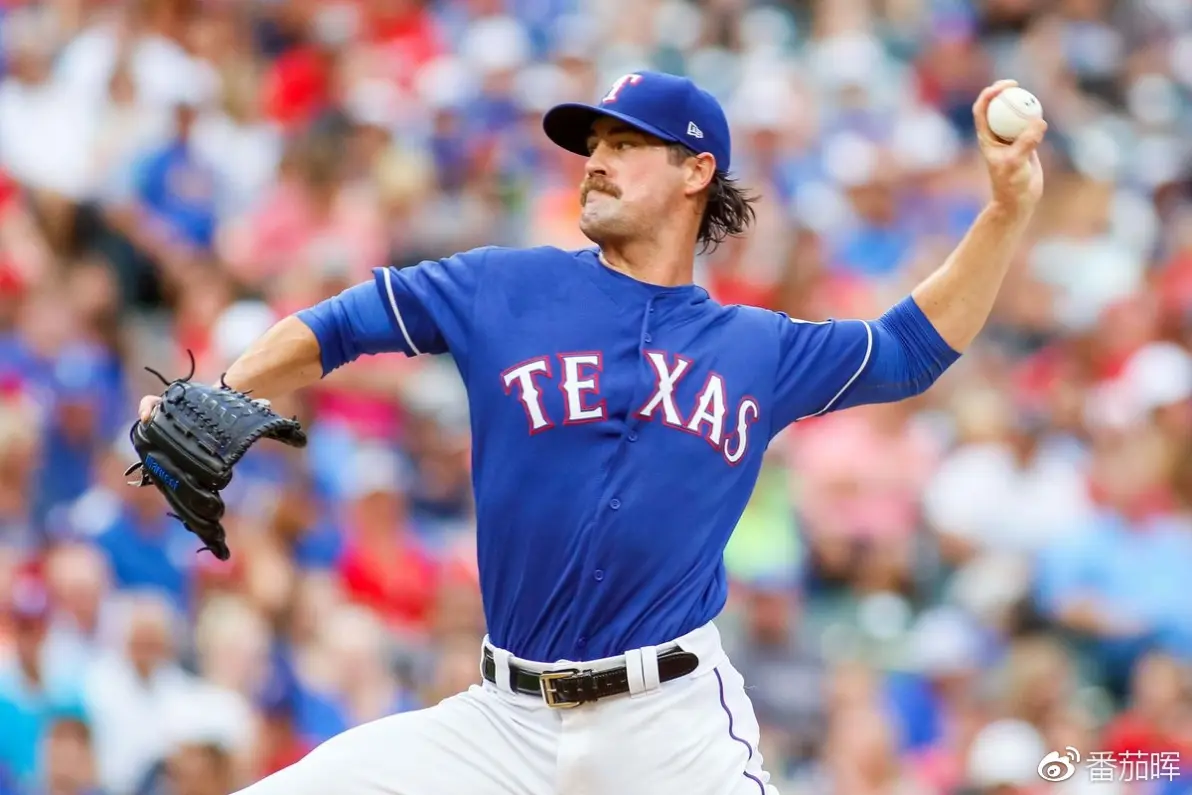 法国羽毛球队力克泰国羽毛球队，辛杜一己之力扛起全队