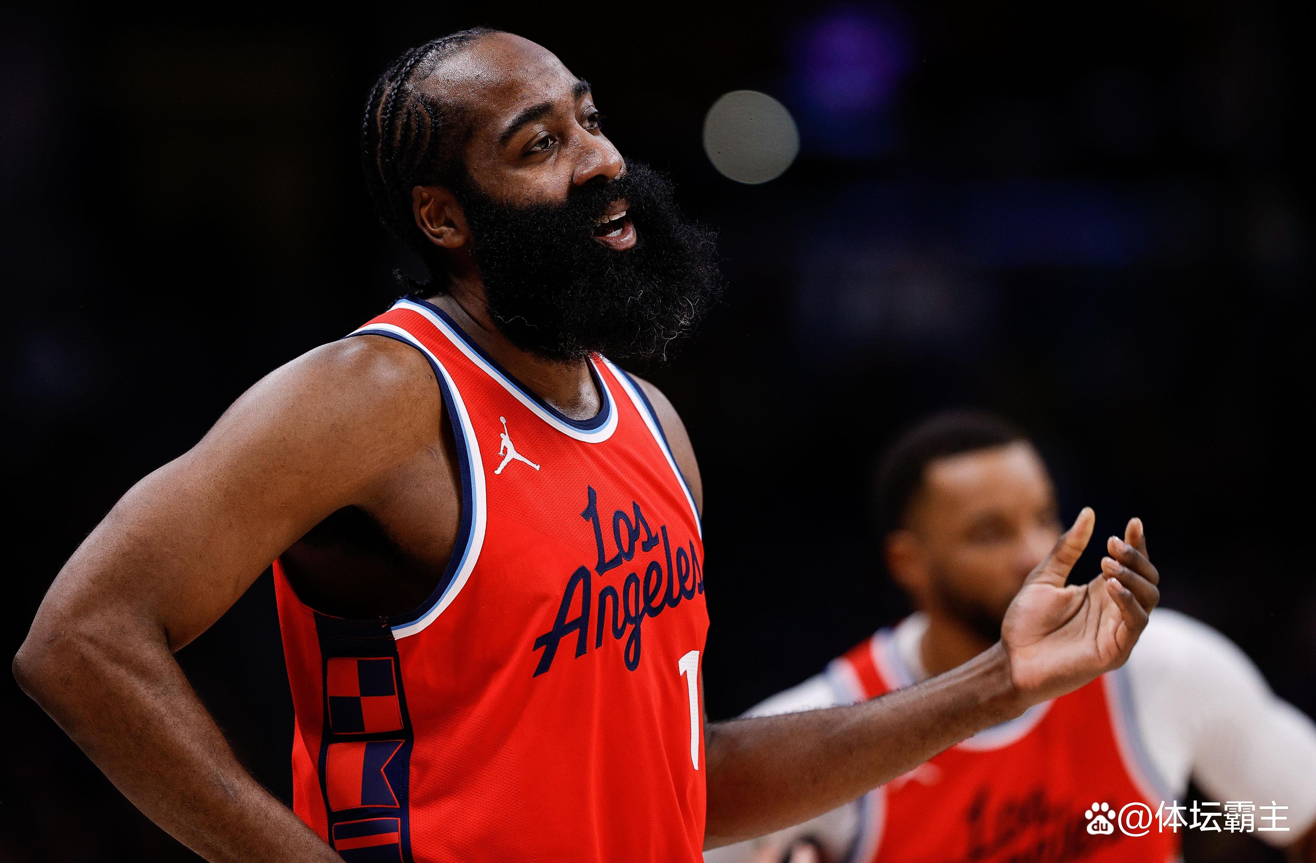 尼克斯翻盘四川队，伦纳德惊艳四座的简单介绍