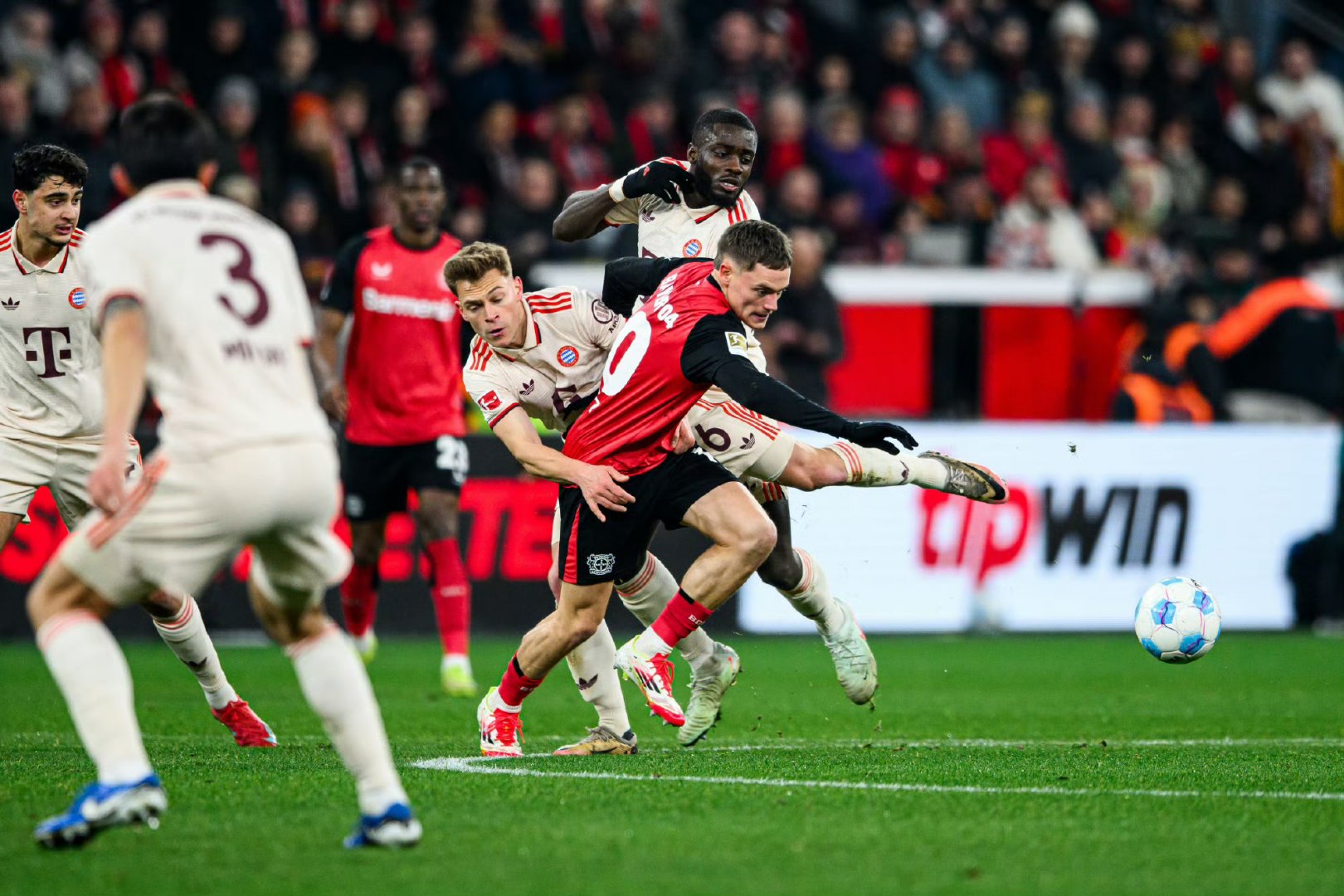 勒沃库森险胜荷兰，内马尔关键制胜