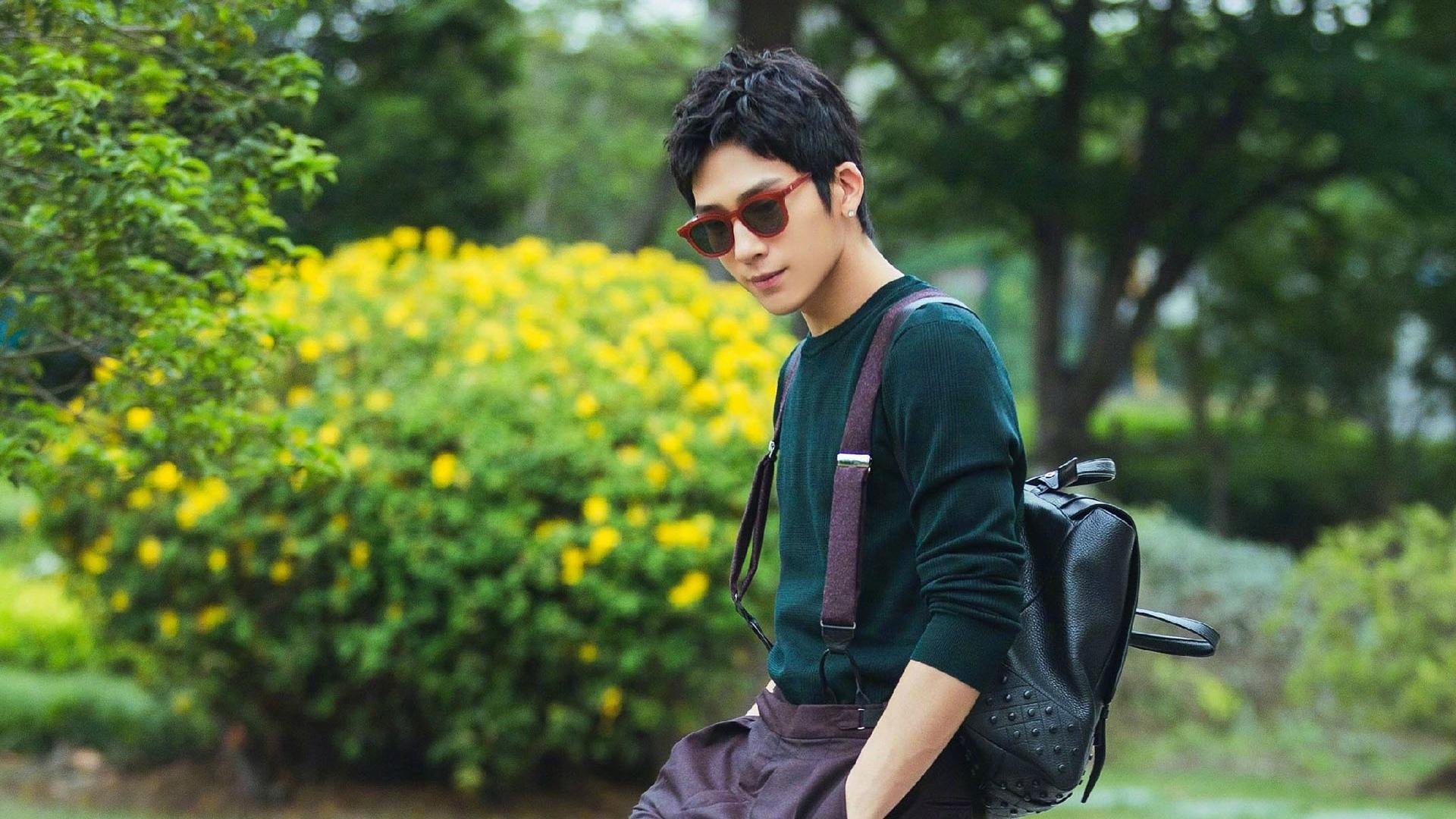 逆光灯下的回响，奥纳纳之夜