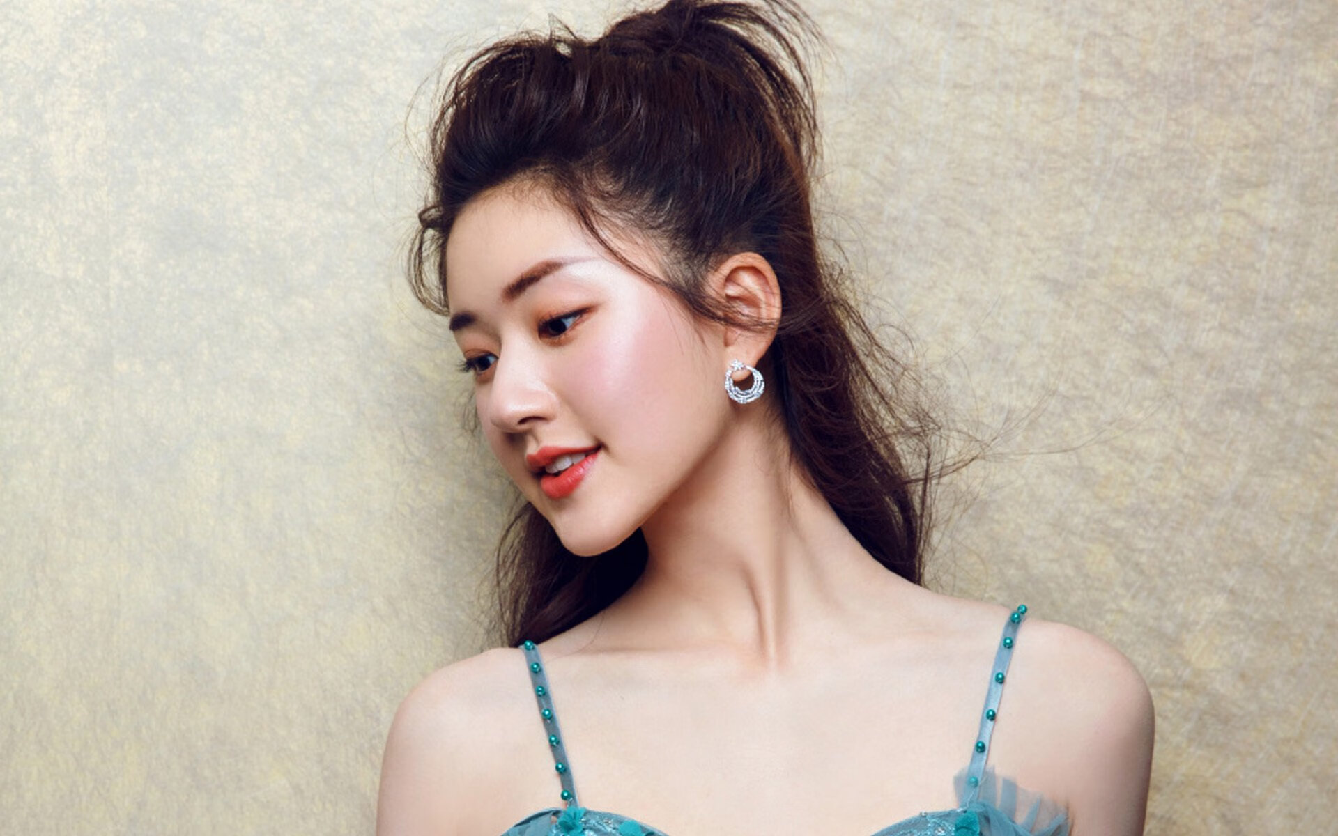 神兽破笼！锡安末节19分撕裂钢铁防线，雄鹿鏖战双加时降伏广厦